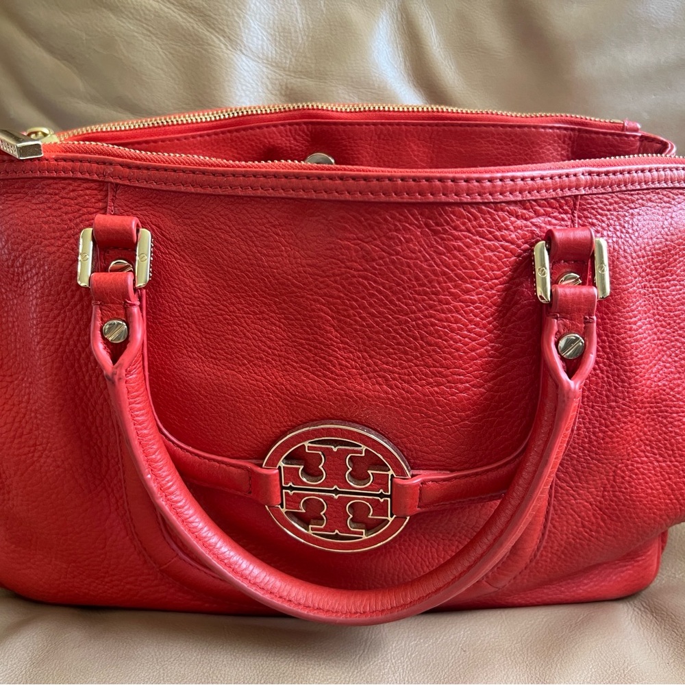 Tory Burch Red Leather Women's Bag